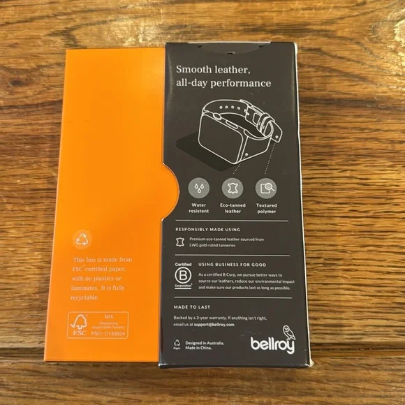 Bellroy Apple Watch strap 41mm/38mm. New in box. Leather - Picture 4 of 9